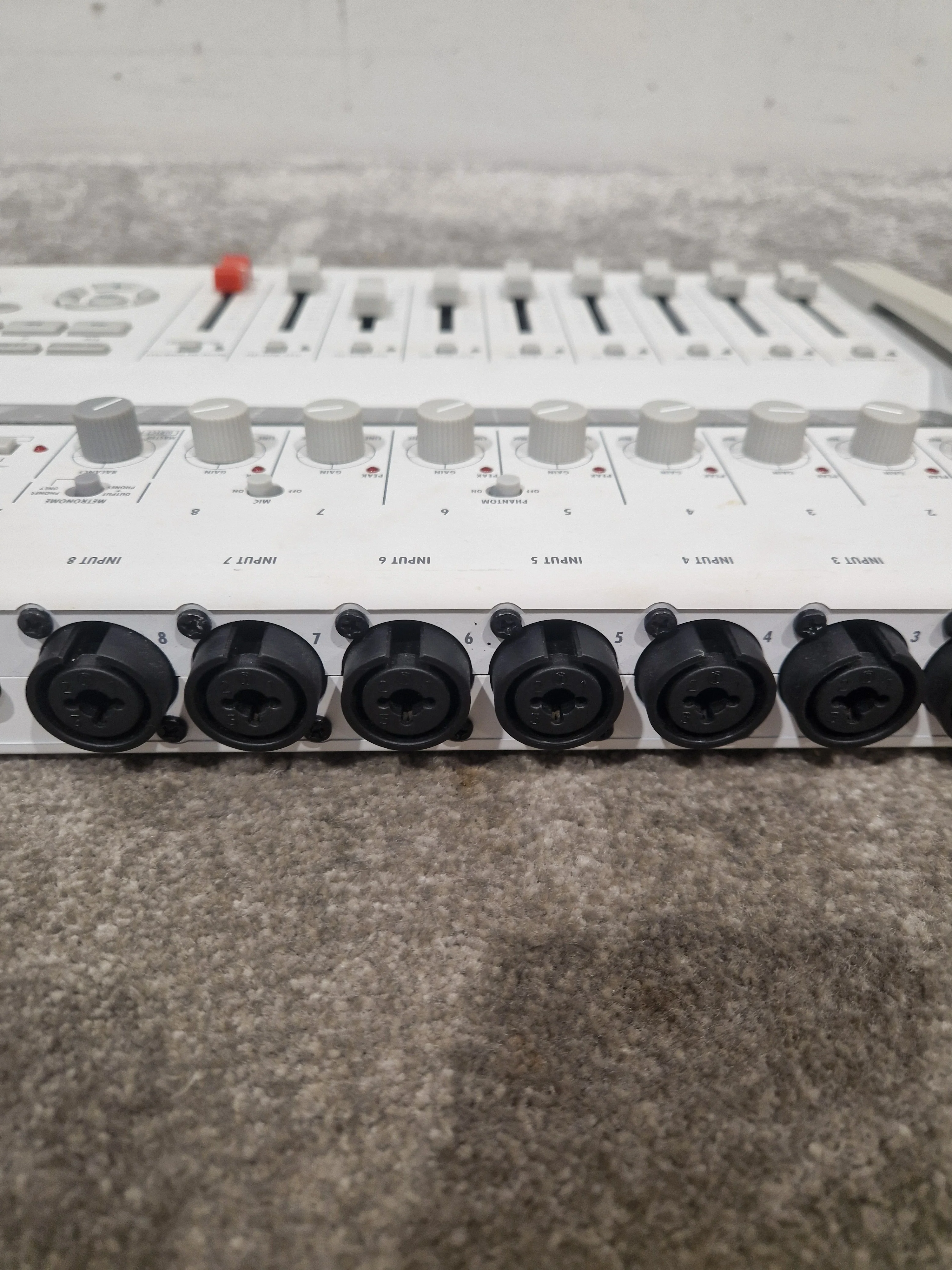 Zoom R16 Audio Interface - Portable Multitrack Recorder - Very Good w/ Power Supply - Image 7