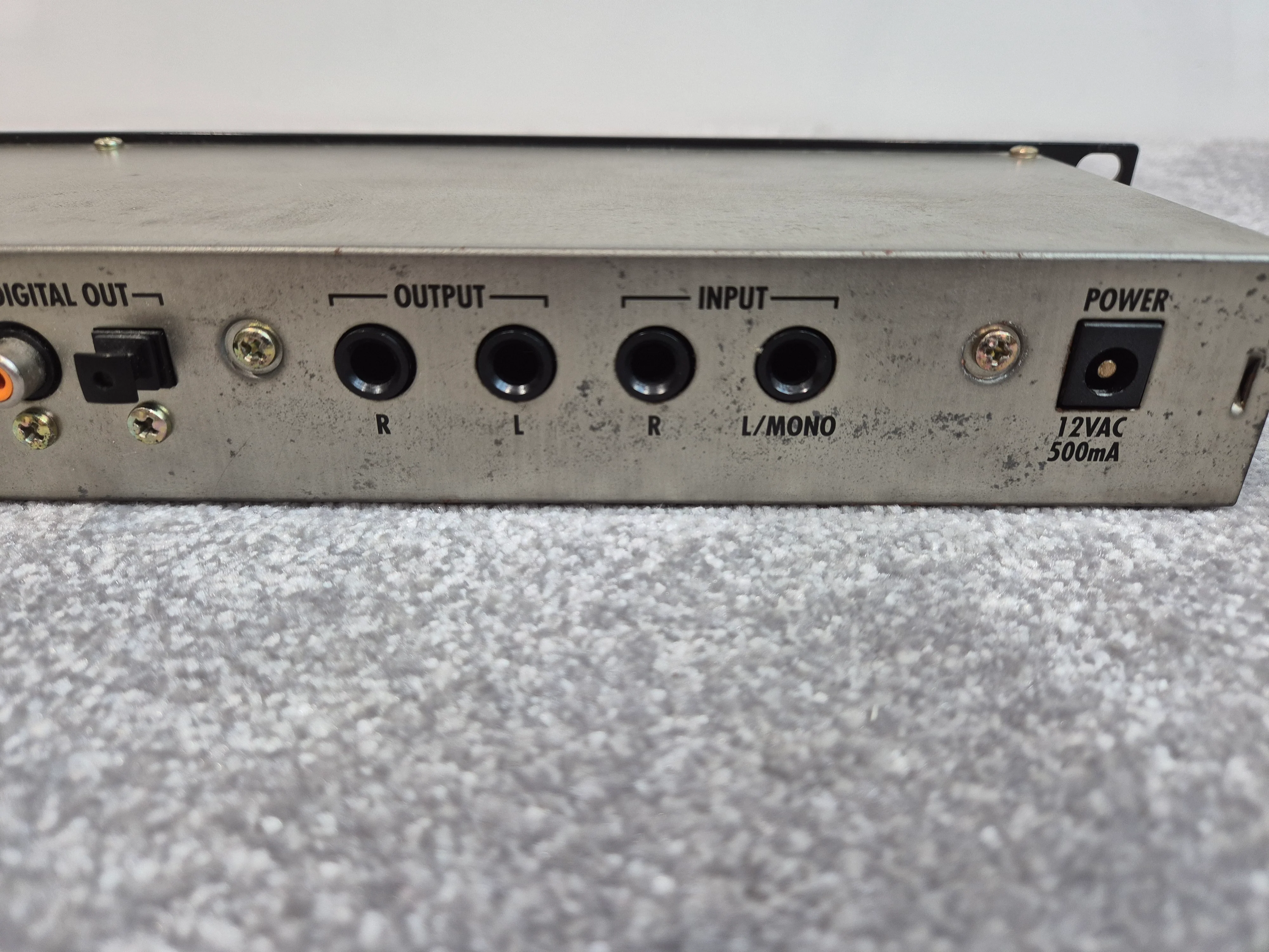 Zoom RFX-2000 - Digital Reverb And Multi-Effects Processor - Rack Mounted - Image 8