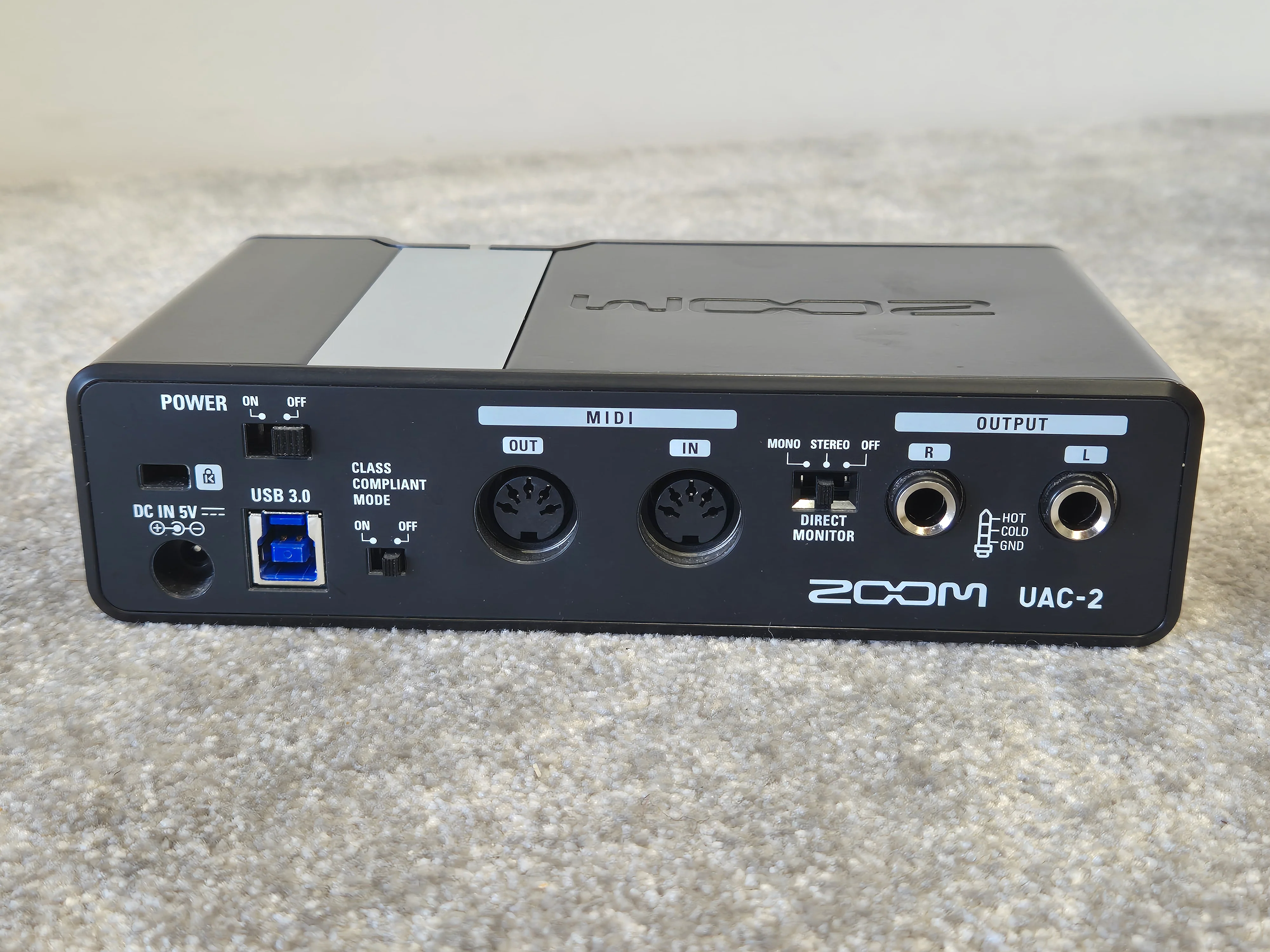 Zoom UAC-2 - USB 3.0 Audio Interface w/ Original Box - Image 6